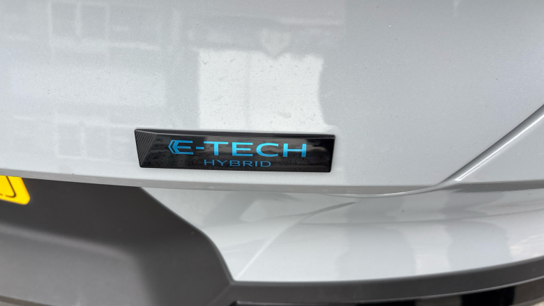 Renault Symbioz 1.6 E-Tech FHEV 145 Techno Esprit Alpine 5dr Auto Hybrid Estate